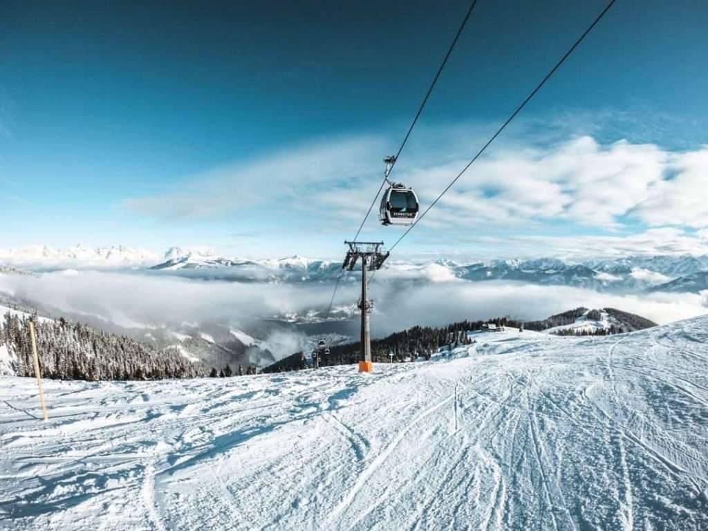 wintersporten-in-het-oostenrijkse-skigebied-zell-am-see-1080x810