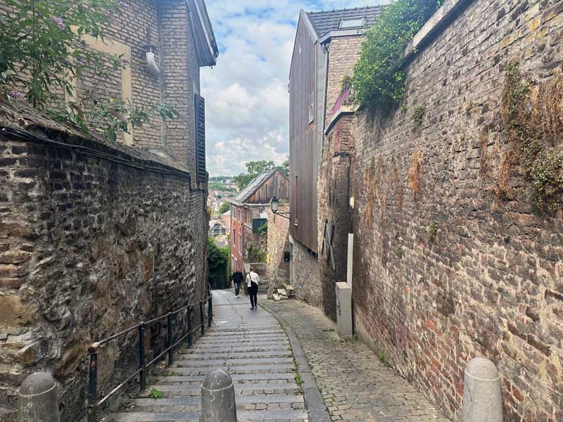 Luik in België is verrassend authentiek, rauw en modern!