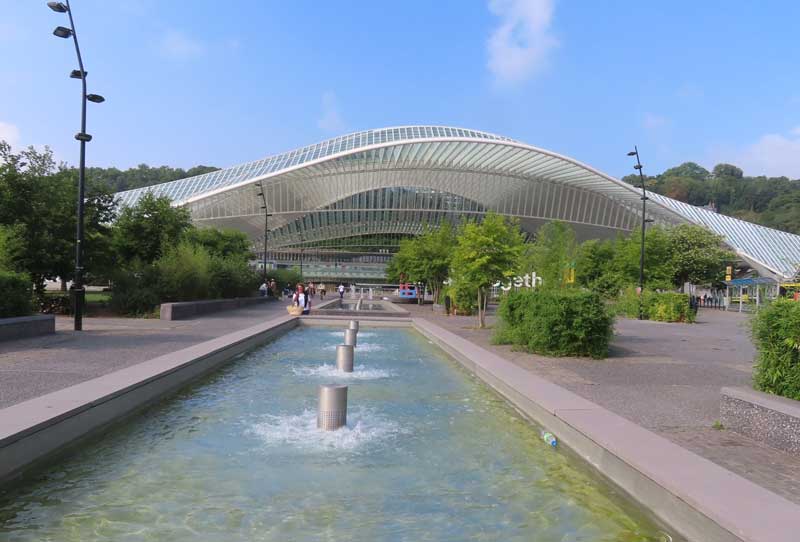 Prachtig nieuw station in Luik