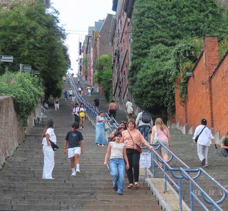 Montagne de Bueren in Luik