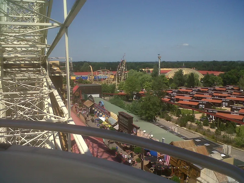 Panoramisch zicht op Attractiepark Slagharen