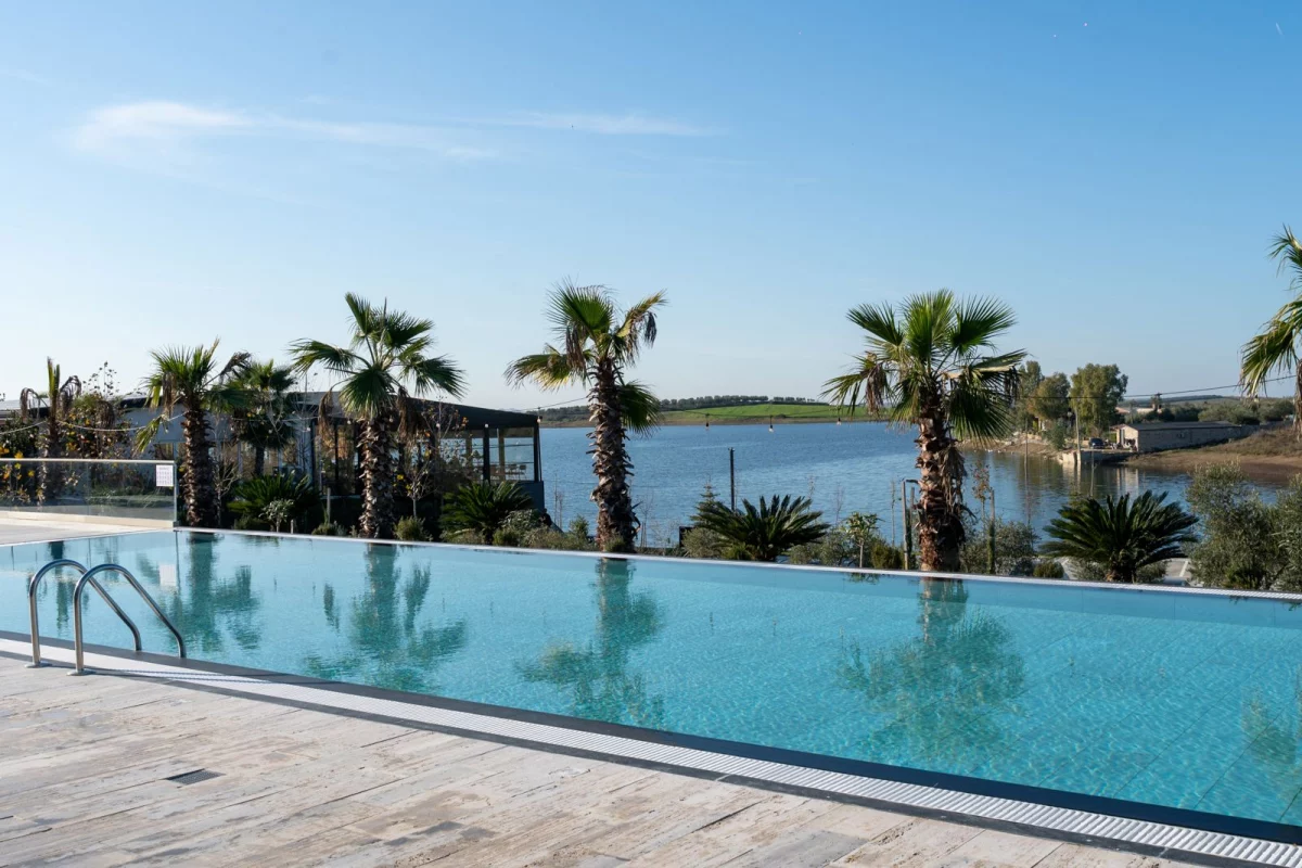 Lumeris Suites & Spa bij ByJune in Durrës, Albanië